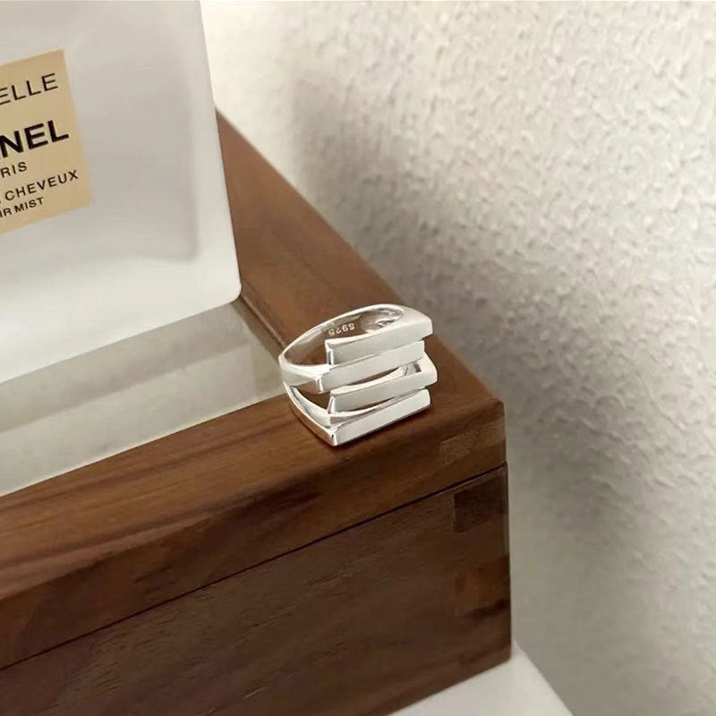 BAGUE AJUSTABLE À QUATRE NIVEAUX
