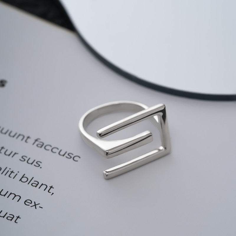 BAGUE EN ARGENT STERLING LIGNE GÉOMÉTRIQUE