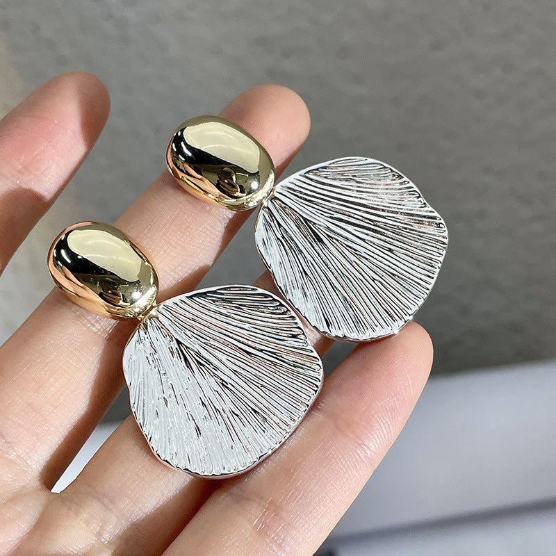 BOUCLES D’OREILLES COQUILLAGE EN OR ET ARGENT