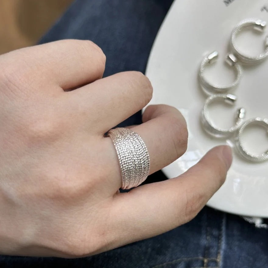 BAGUE AJUSTABLE À FILS MULTICOUCHES