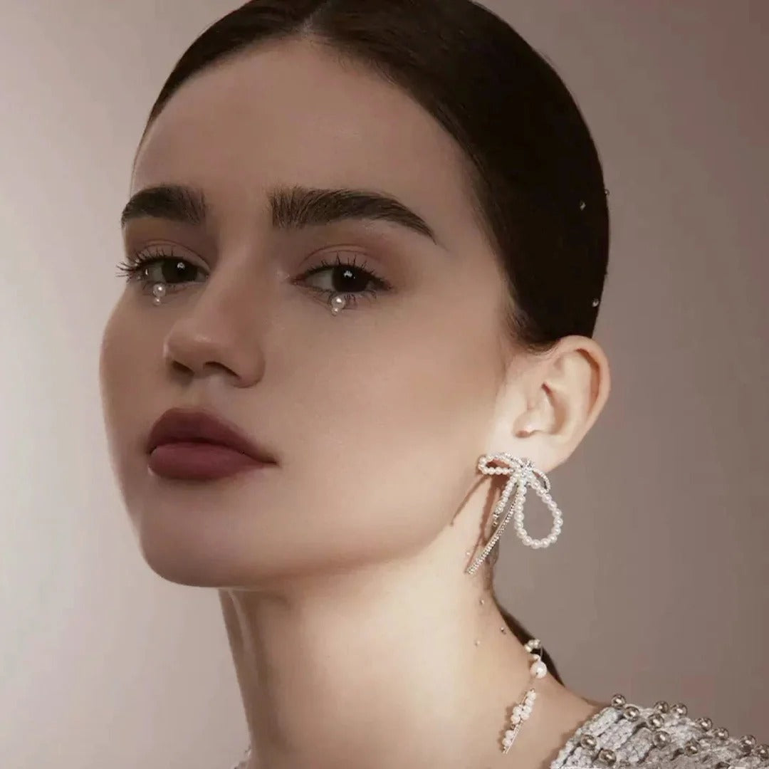 BOUCLES D’OREILLES EN ARGENT STERLING AVEC PERLES NŒUD