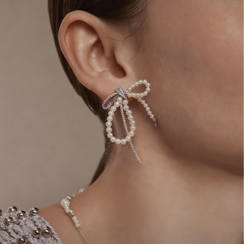 BOUCLES D’OREILLES EN ARGENT STERLING AVEC PERLES NŒUD