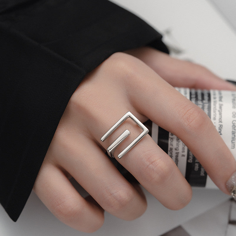 BAGUE EN ARGENT STERLING LIGNE GÉOMÉTRIQUE