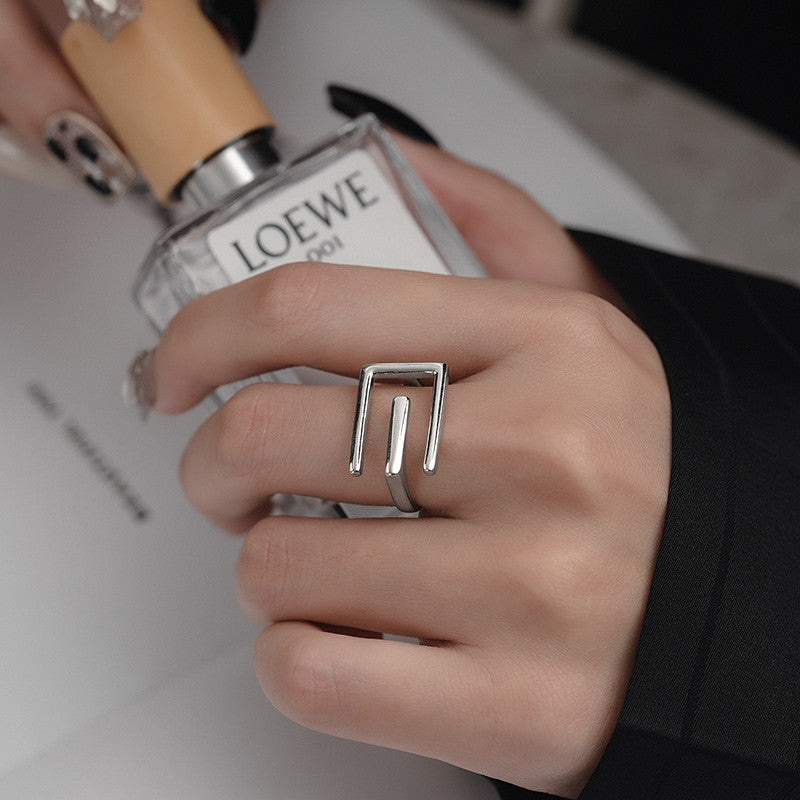 BAGUE EN ARGENT STERLING LIGNE GÉOMÉTRIQUE