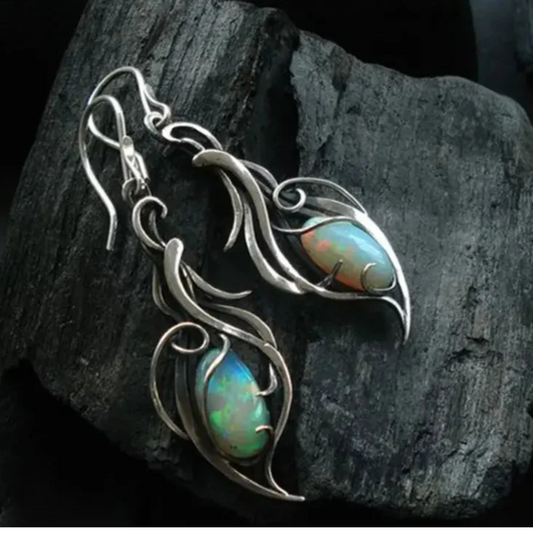 BOUCLES D’OREILLES FLAMME OCÉANE EN OPAL BLEU